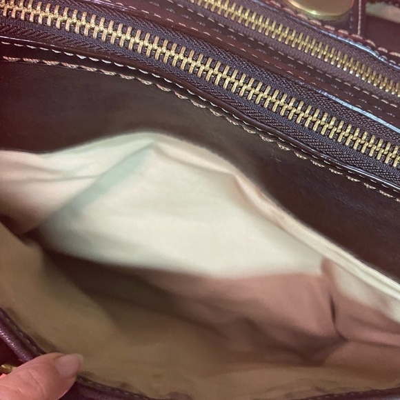 RARE Coach Lily with Wallet - Picture 10 of 15